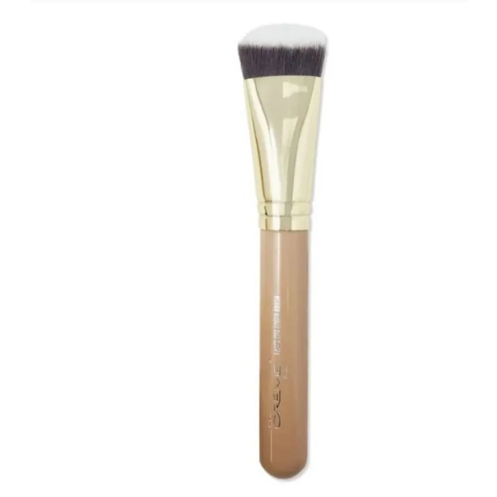The Creme Shop‎ Laser Cut Edged Brush